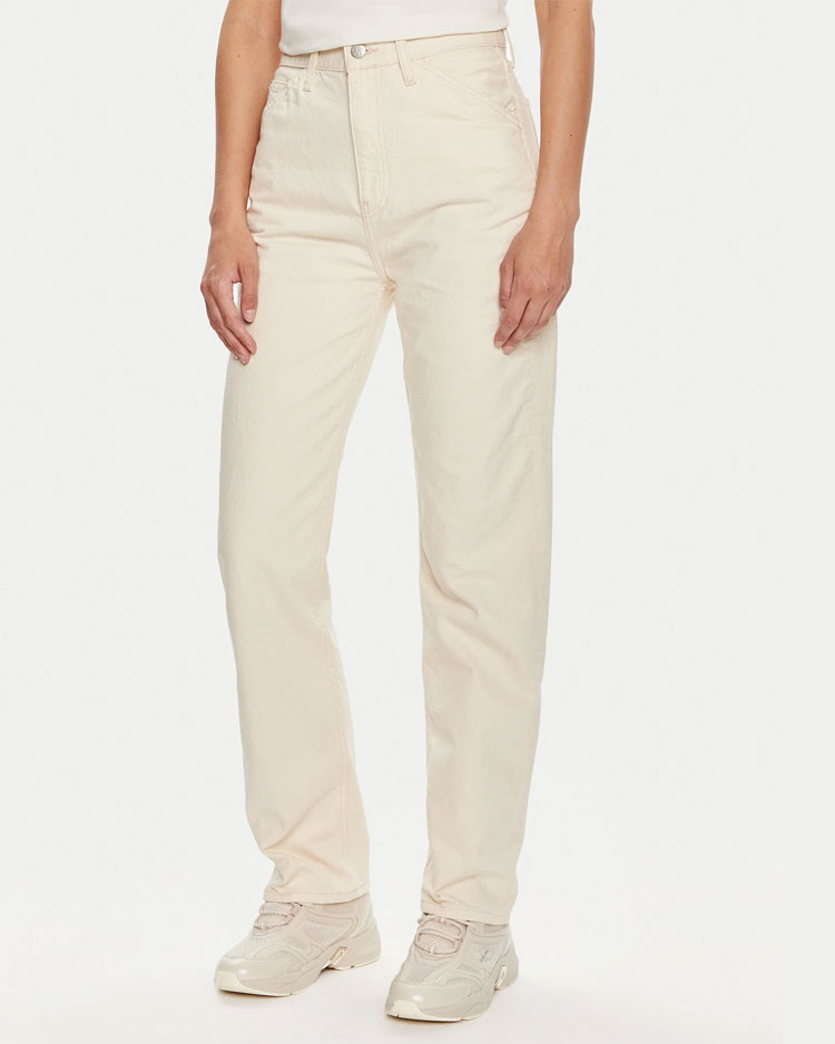 ג'ינס נשים בגוון בז' בהיר של קלווין קליין