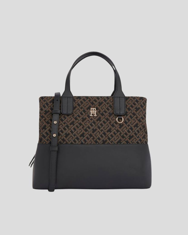 תיק צד טומי הילפיגר לנשים בצבע חום שחור