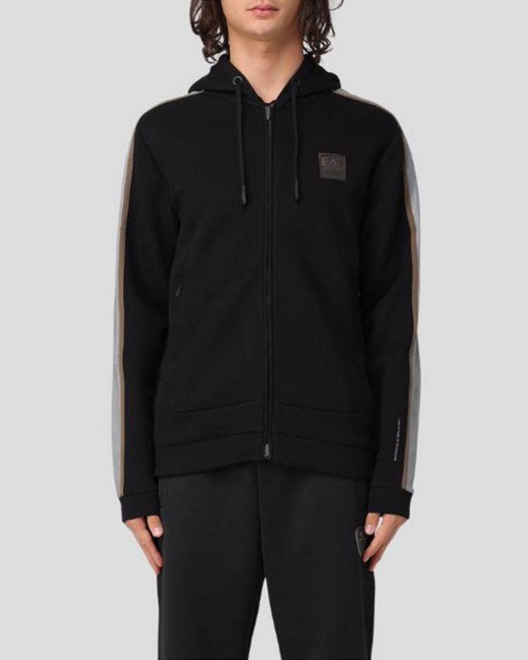 קפוצ'ון שחור לגבר עם רוכסן של אמפוריו ארמני