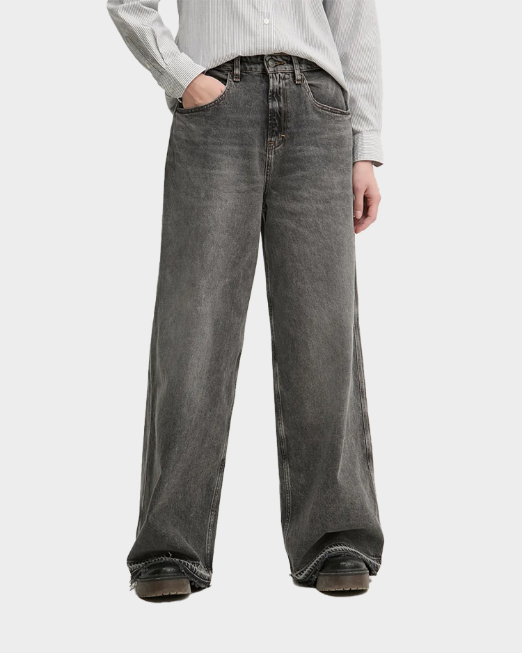 ג'ינס טומי הילפיגר לנשים בגוון אפור שחור