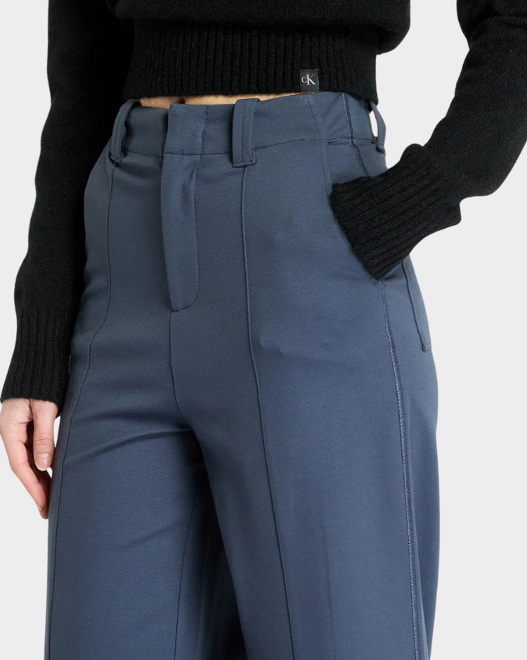 מכנס אלגנט ארוך לנשים בגוון כחול של קלווין קליין