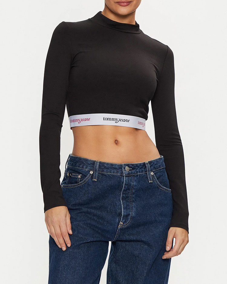 טי שירט קרופ עם שרוול ארוך בצבע שחור לנשים של טומי הילפיגר