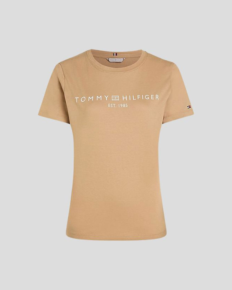 טישרט טומי הילפיגר לנשים בצבע בז' עם שרוול קצר