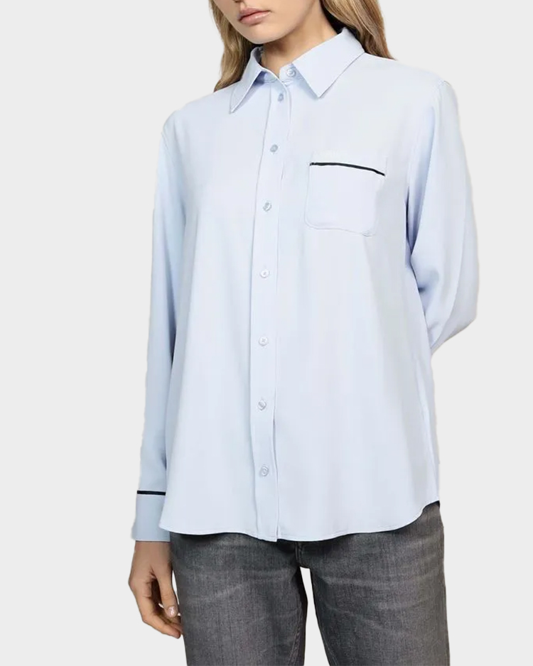 חולצה מכופתרת תכלת לנשים טומי הילפיגר